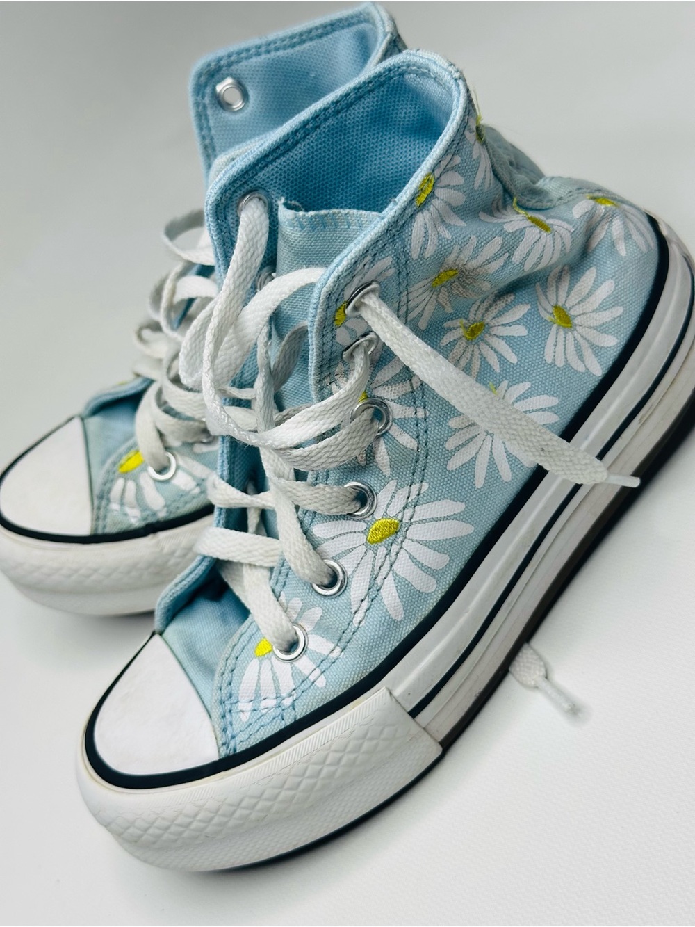 Chuck Taylor All Star Lift Platform Daisy High Top Shoes Blue Size 13 Girls